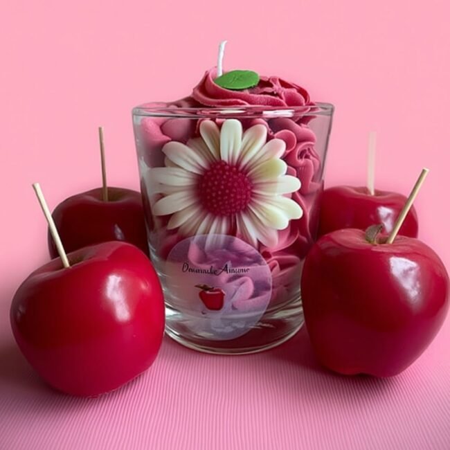 mise en scene bougie artisanale gourmande muri pomme amour