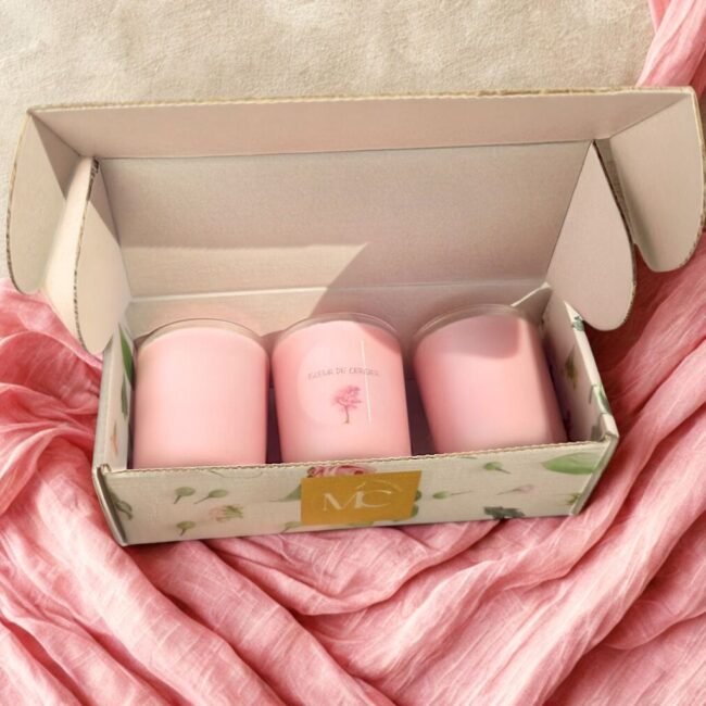 Coffret de 3 bougies artisanales Muri, senteurs gourmandes, dans un écrin prêt à offrir